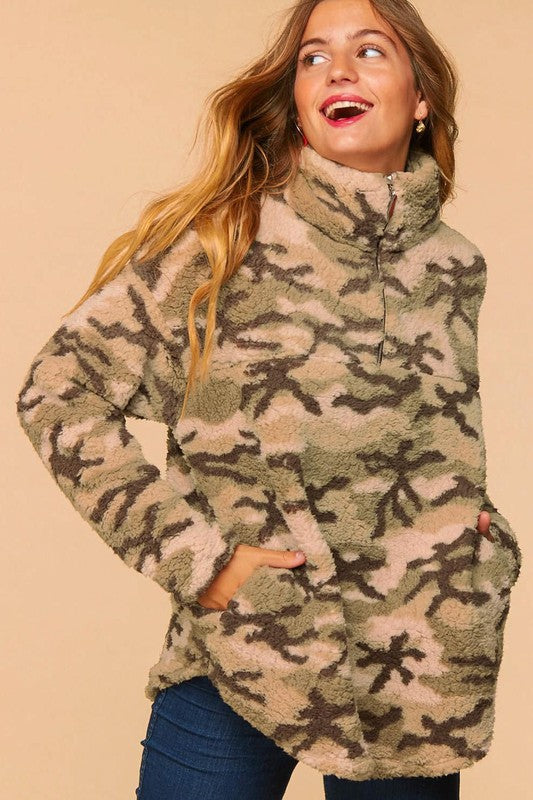 Camo Sherpa Faux Fur Zip Up Pullover Jacket